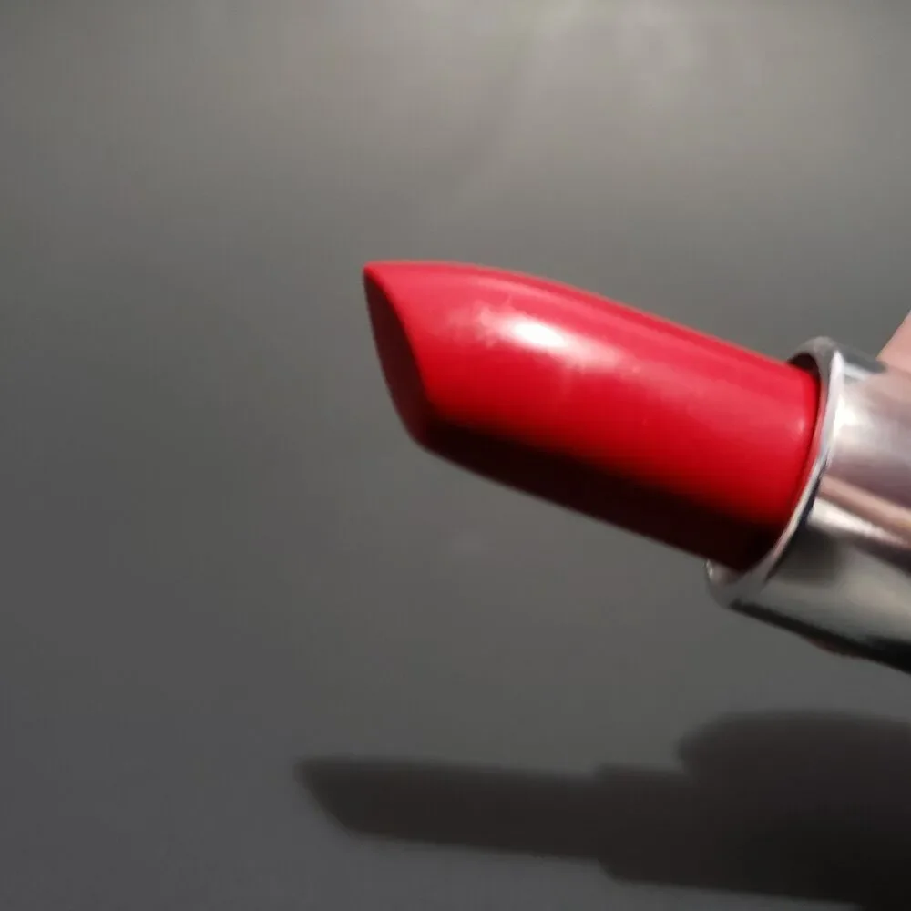 Clinique Cherry Pop Red Lipstick New Unboxed